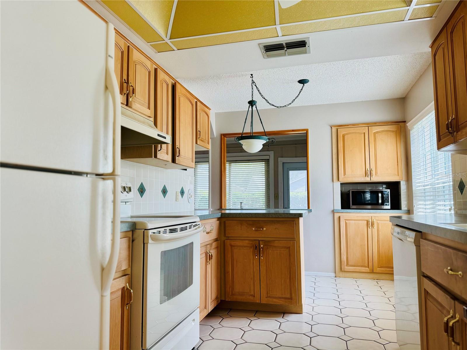 Image 15 of 22 For 4961 Grist Mill Circle