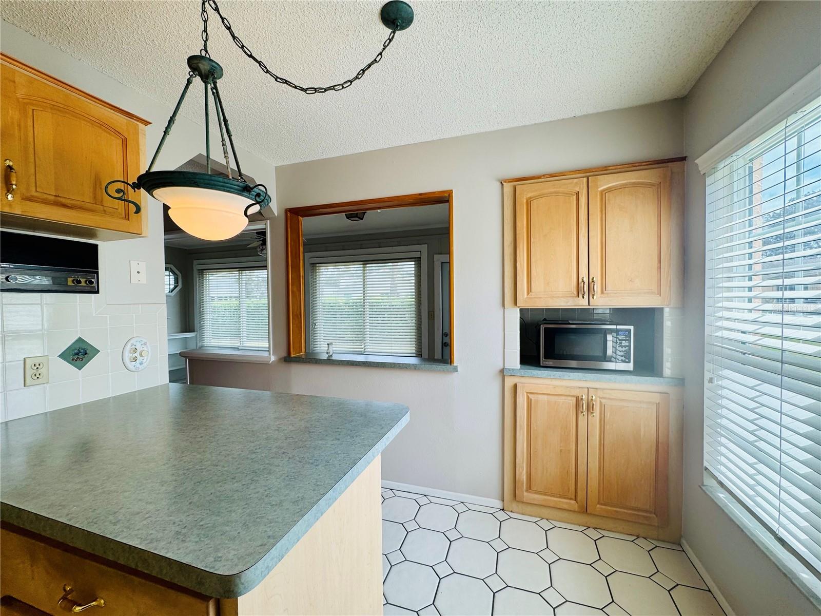 Image 18 of 22 For 4961 Grist Mill Circle