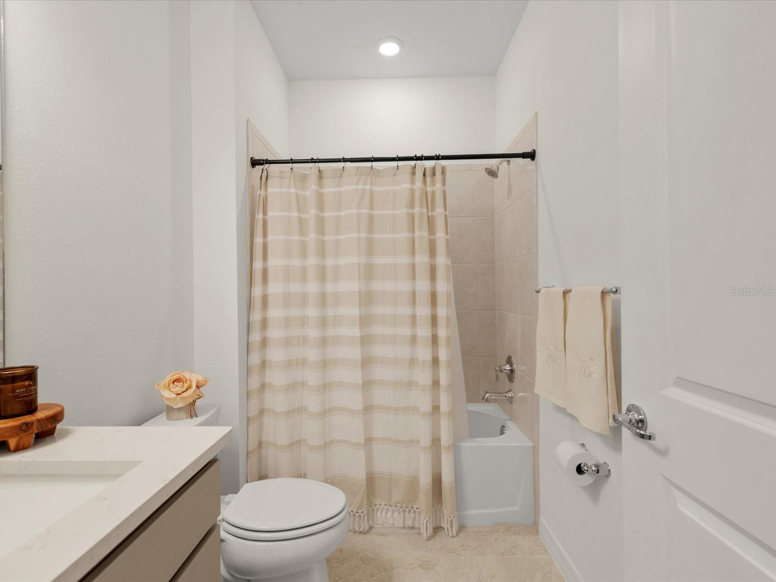 Image 32 of 61 For 3938 Maple Bay Lane
