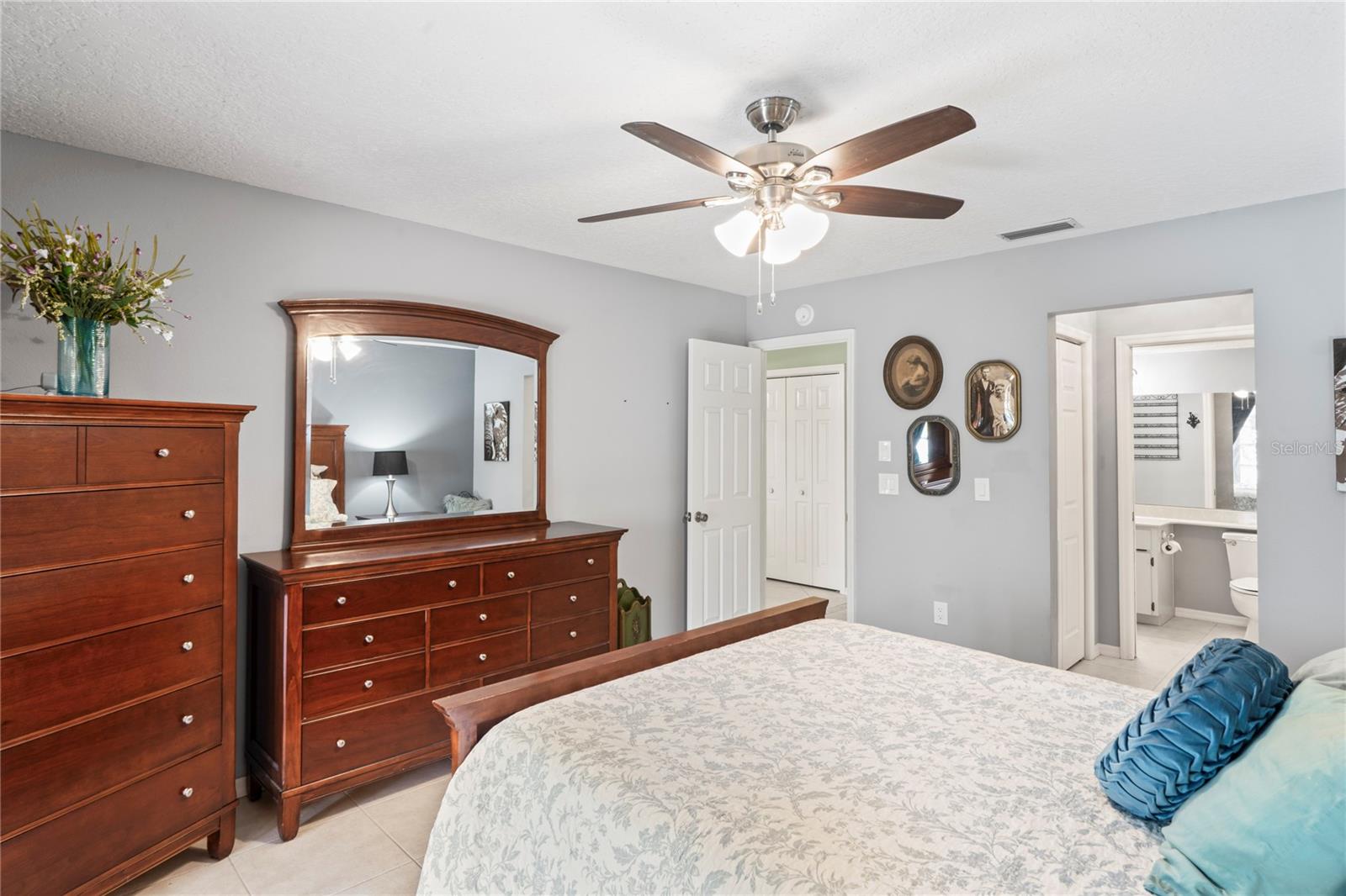 Listing photo id 20 for 9195 Lingrove Road