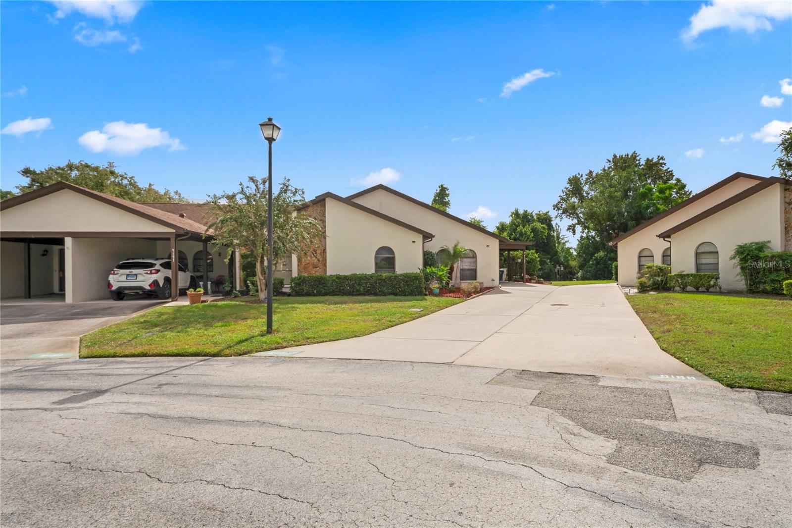 Listing photo id 51 for 9195 Lingrove Road