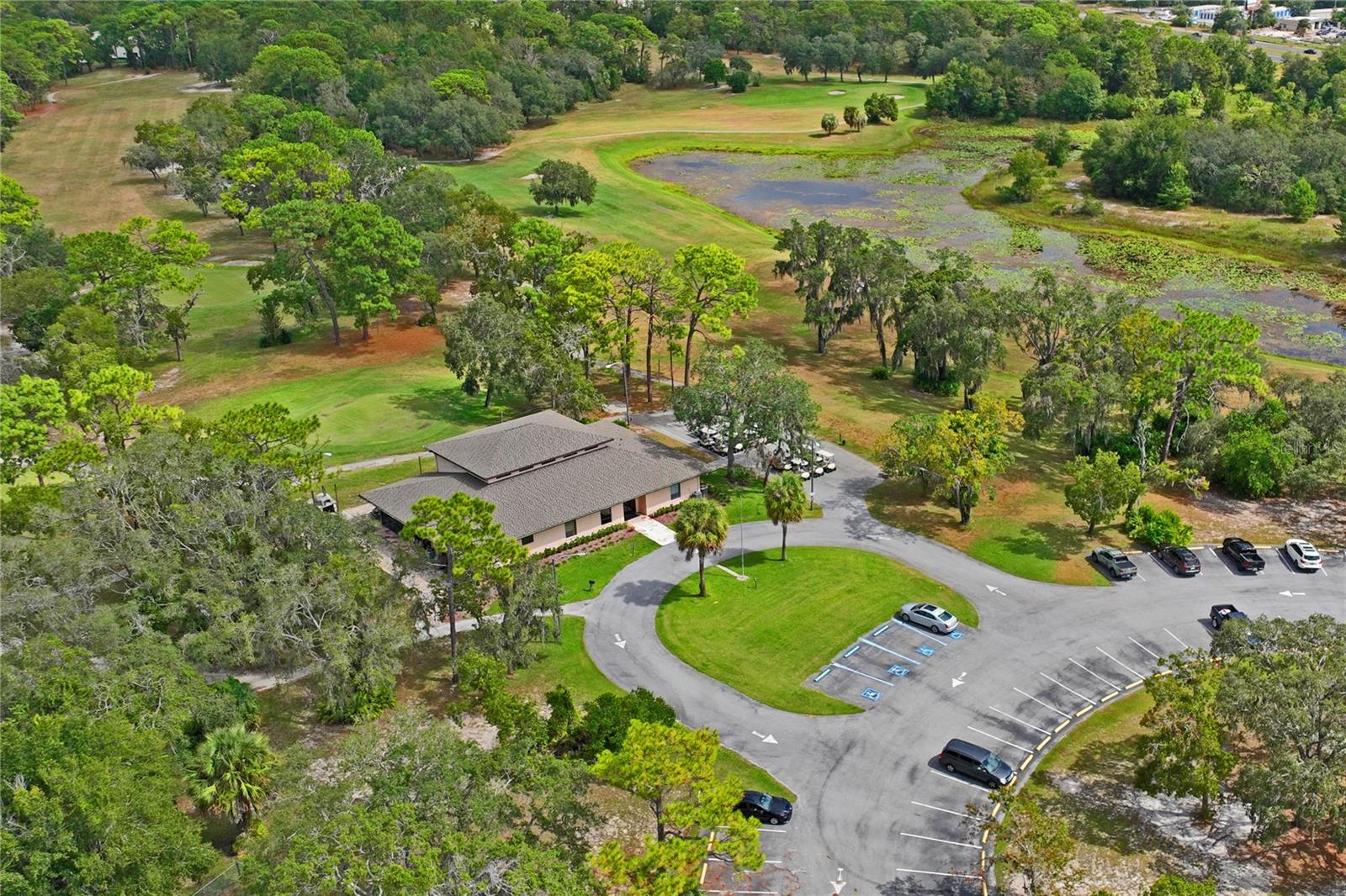 Listing photo id 57 for 9195 Lingrove Road
