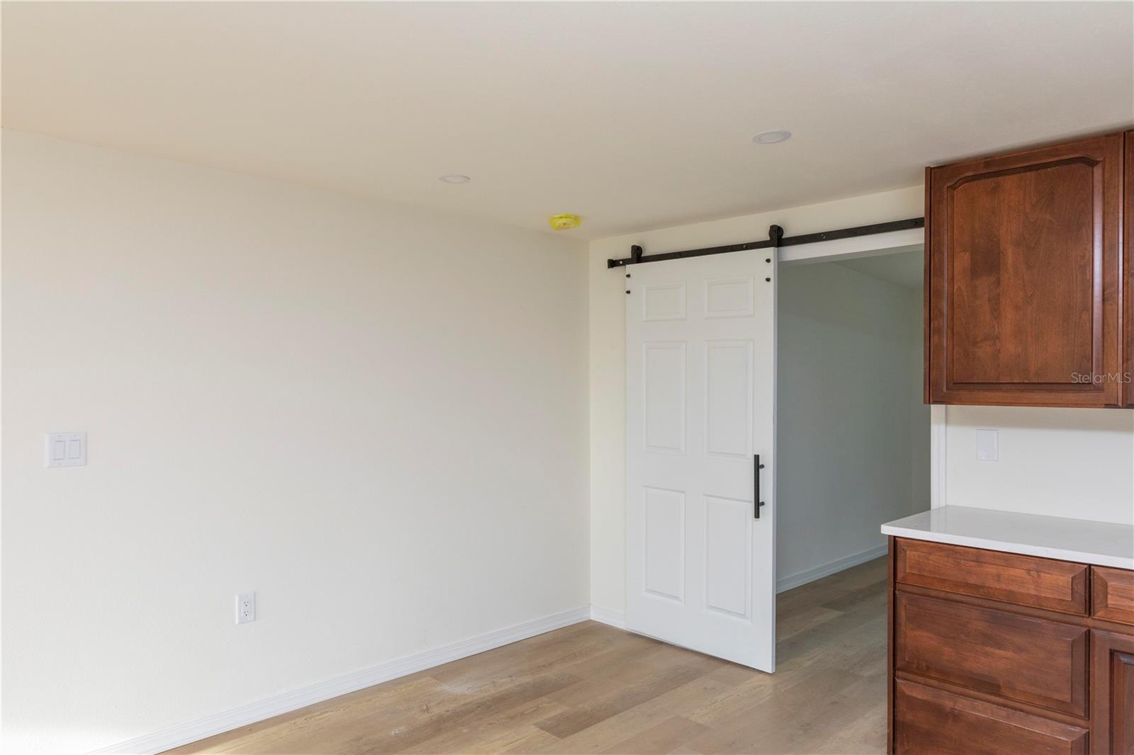 Image 11 of 36 For 6816 Forest Avenue