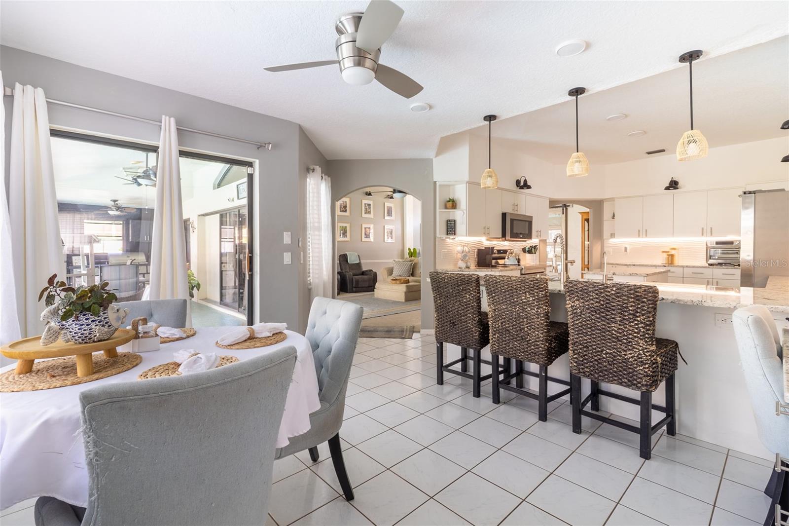 Image 14 of 41 For 12295 Comstock Street