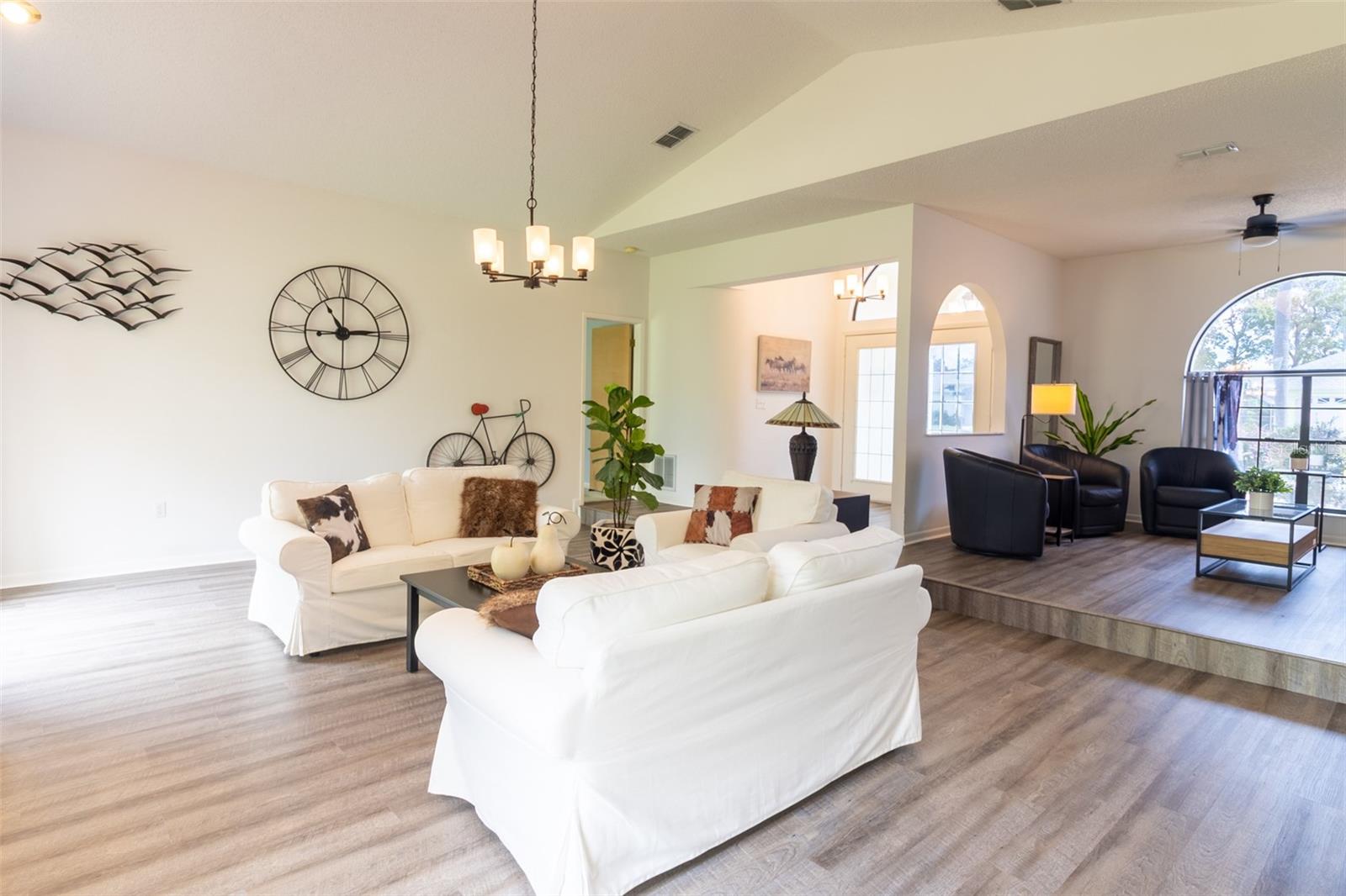 Image 11 of 31 For 13603 Glaze Brook Drive