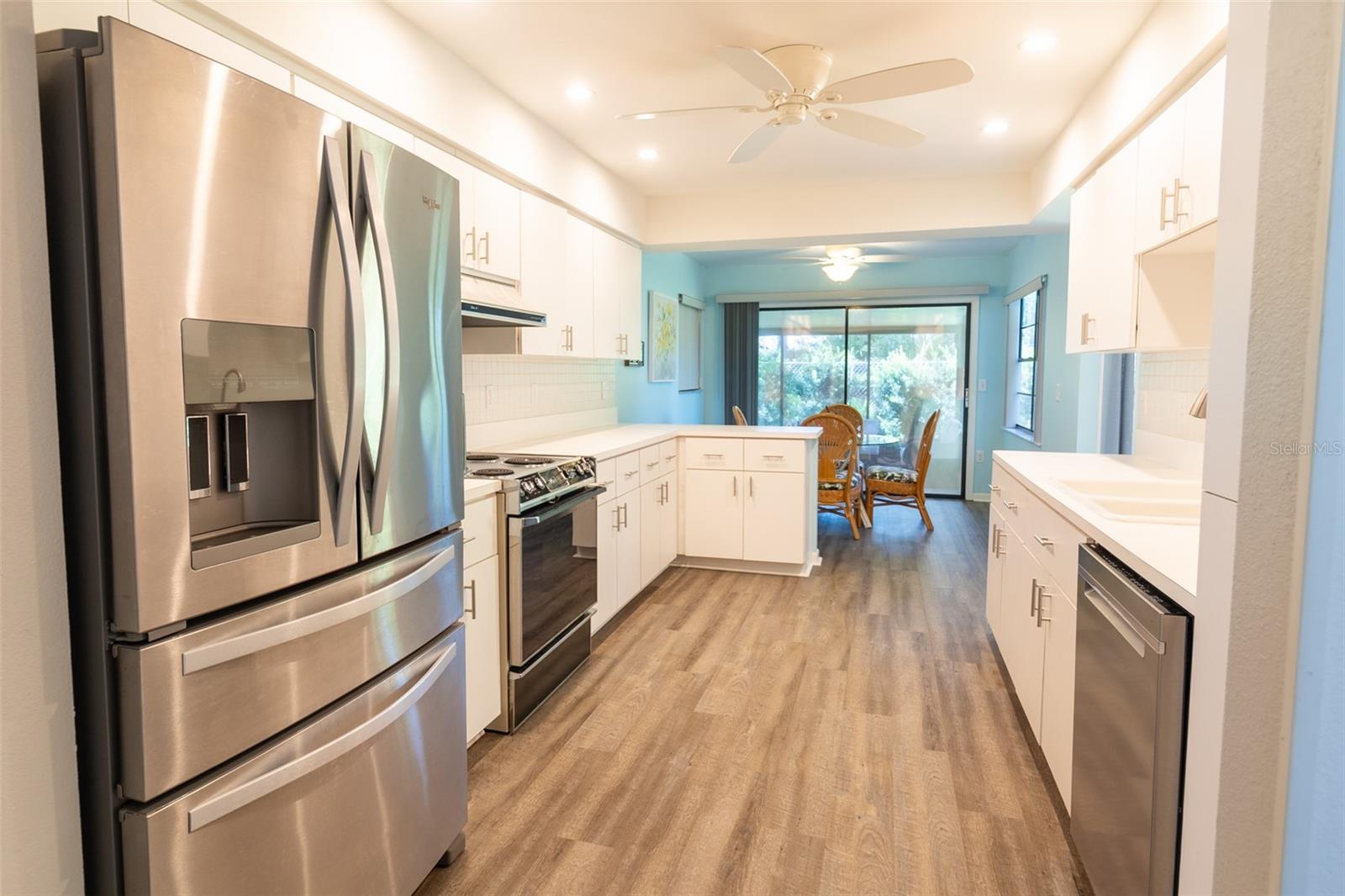 Image 13 of 31 For 13603 Glaze Brook Drive