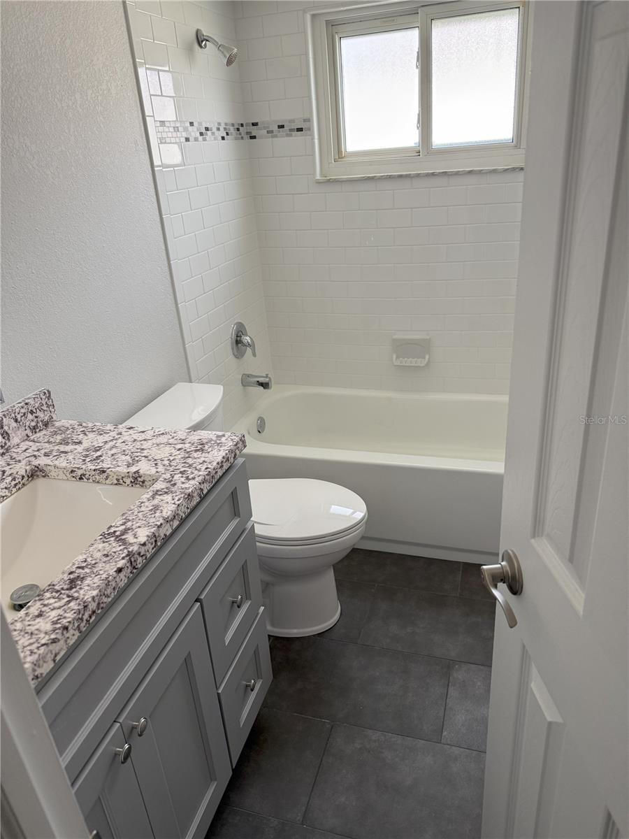 Image 5 of 9 For 9406 Gableton Lane