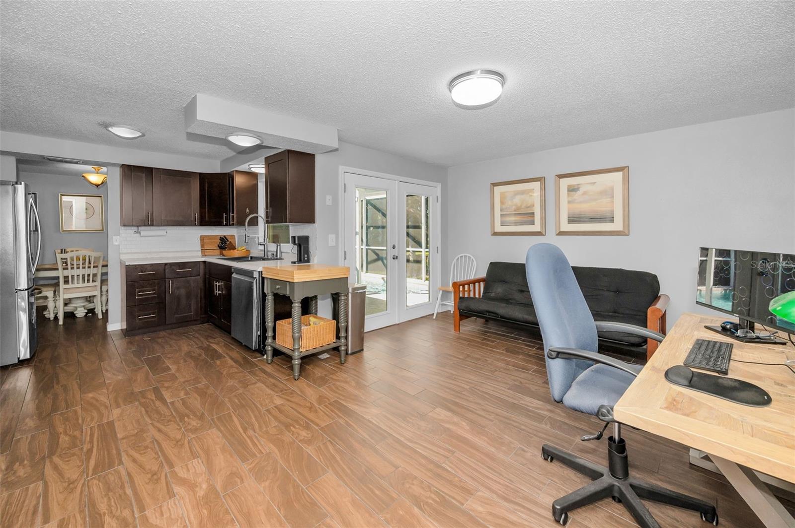 Image 16 of 84 For 646 Timber Bay Circle W