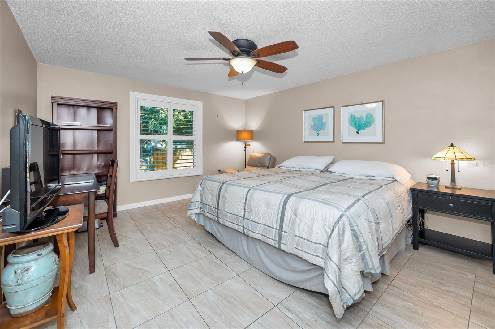 Image 17 of 84 For 646 Timber Bay Circle W