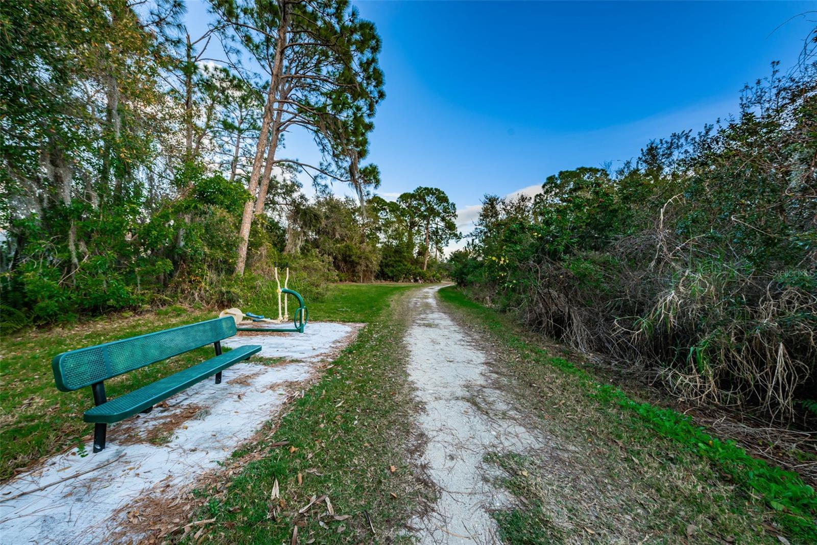 Image 53 of 84 For 646 Timber Bay Circle W