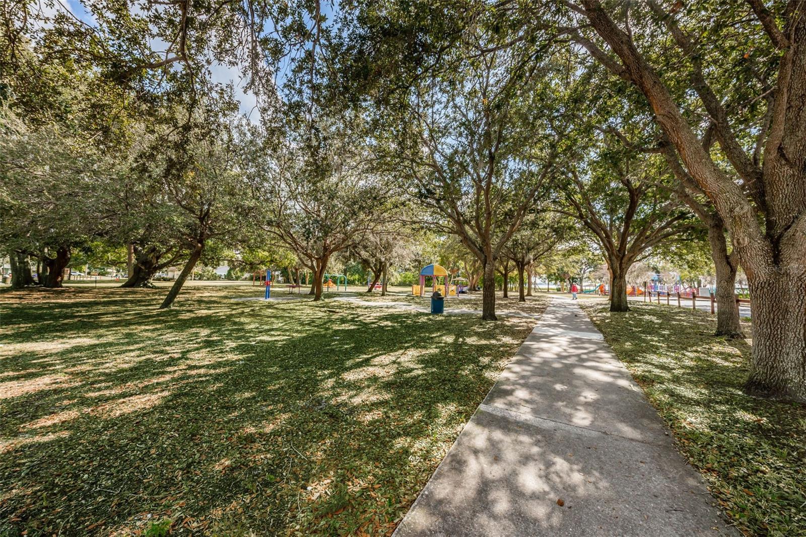 Image 55 of 84 For 646 Timber Bay Circle W