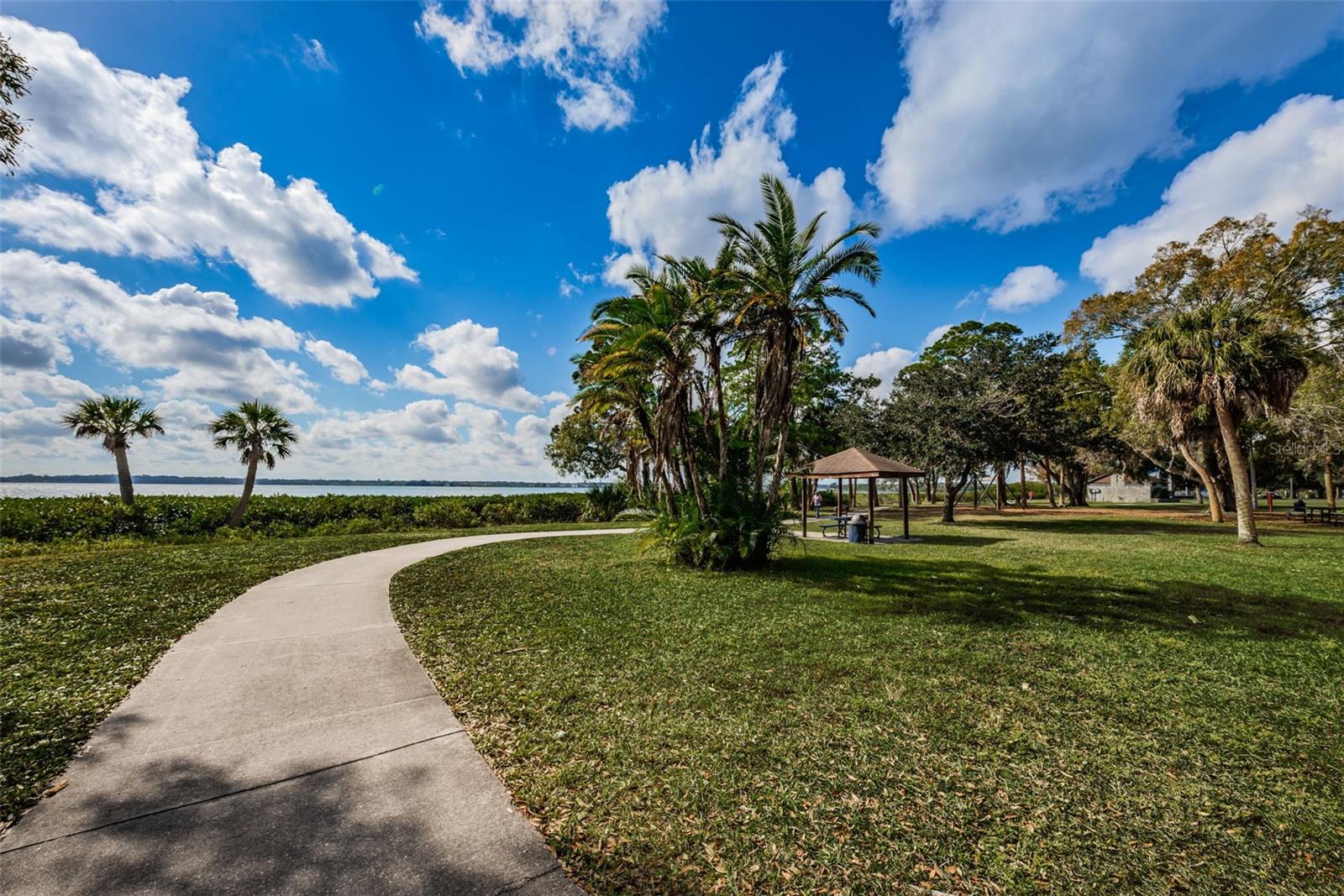 Image 60 of 84 For 646 Timber Bay Circle W