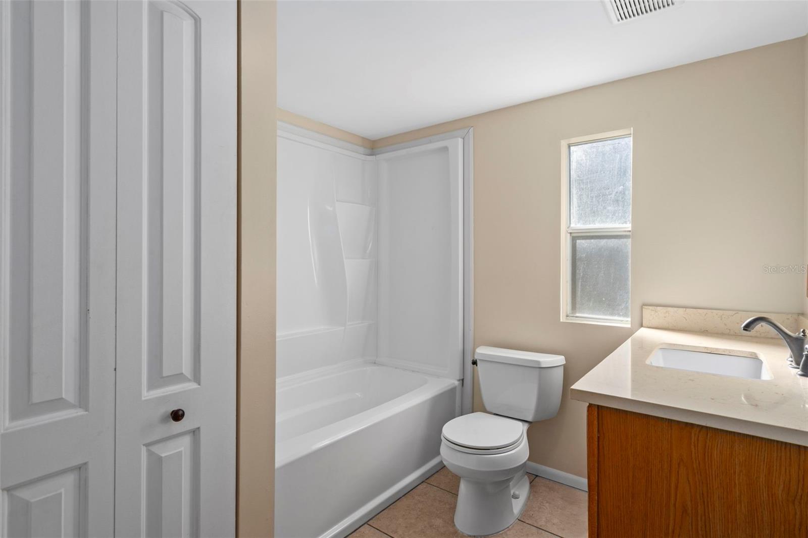 Image 13 of 37 For 4939 Foxhill Lane