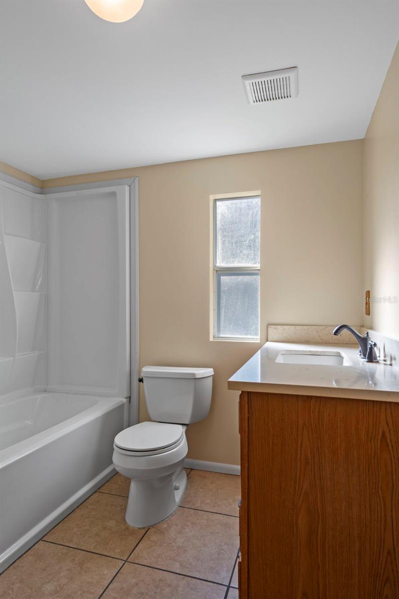 Image 14 of 37 For 4939 Foxhill Lane