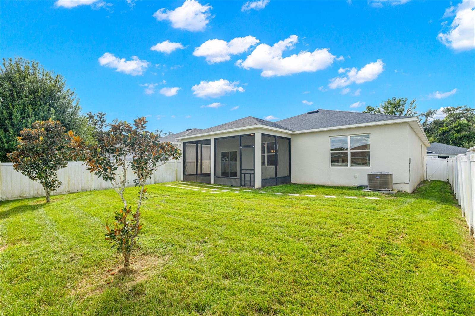 Image 27 of 29 For 7516 Ibis Drive