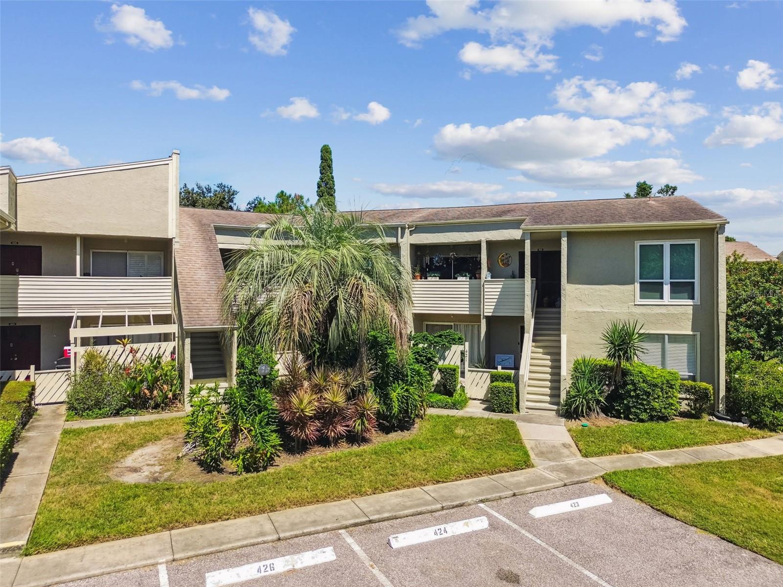 Image 33 of 53 For 424 Windrush Bay Drive