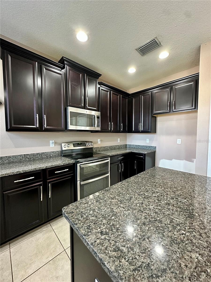 Image 10 of 22 For 7823 110th Avenue E