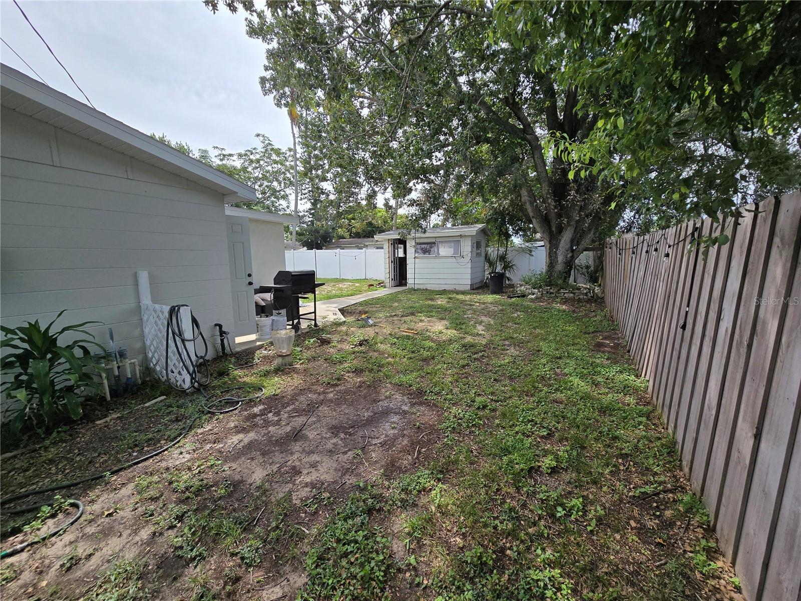 Image 22 of 24 For 4840 Blossom Drive