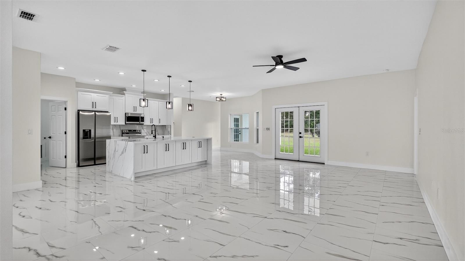 Image 13 of 51 For 7372 Madrid Road