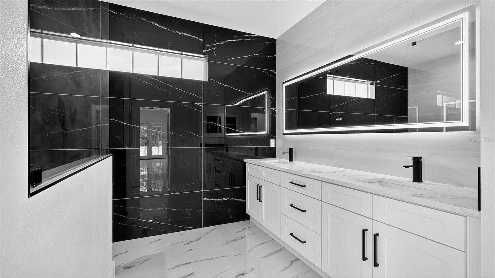 Image 21 of 51 For 7372 Madrid Road