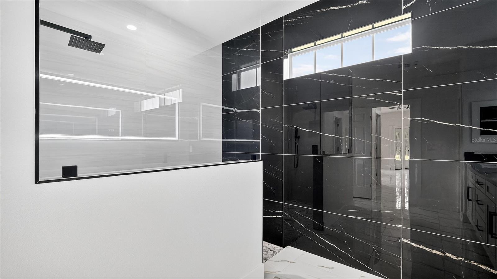 Image 26 of 51 For 7372 Madrid Road