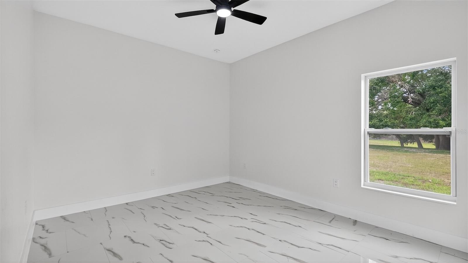 Image 29 of 51 For 7372 Madrid Road