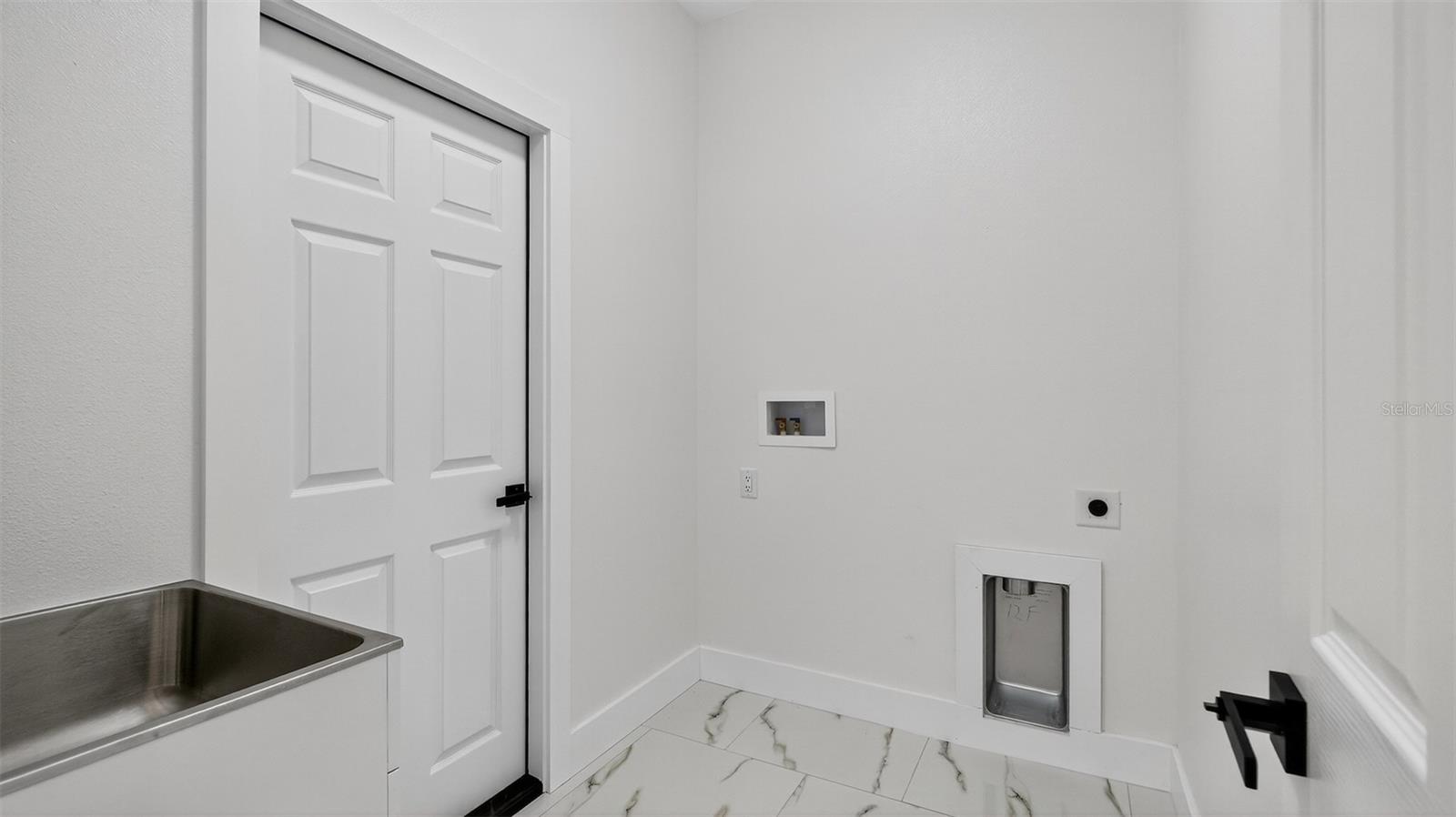 Image 34 of 51 For 7372 Madrid Road