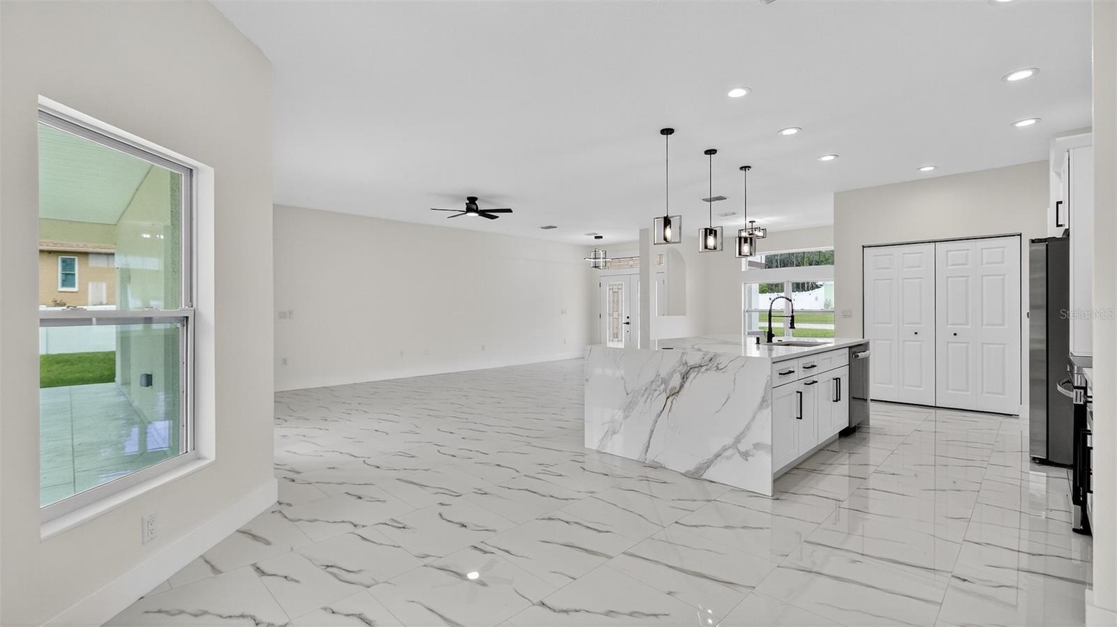 Image 7 of 51 For 7372 Madrid Road