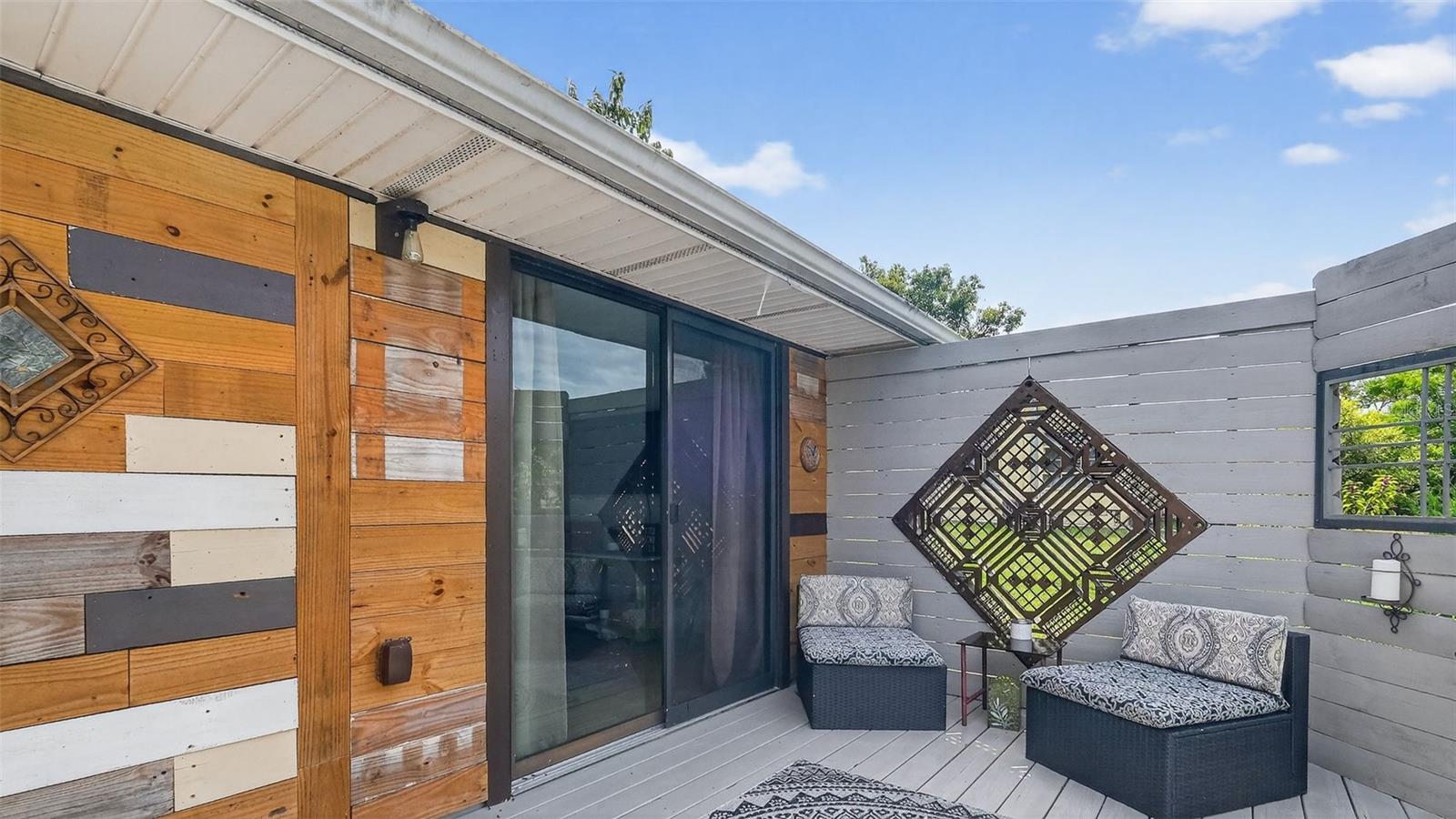 Image 11 of 54 For 6499 Nebula Street