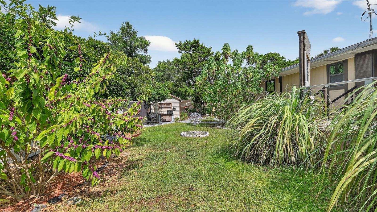 Image 34 of 54 For 6499 Nebula Street