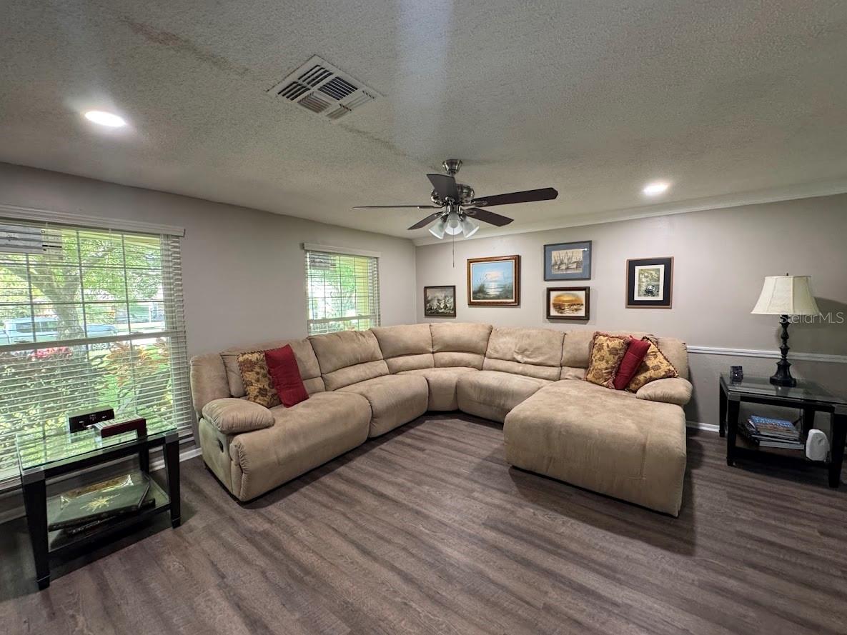 Image 16 of 50 For 12814 Ironwood Circle