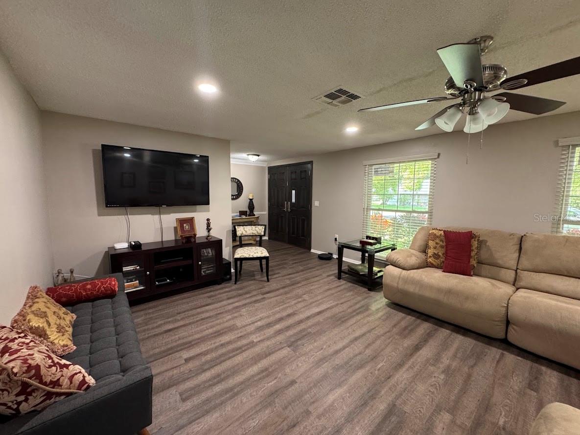 Image 17 of 50 For 12814 Ironwood Circle