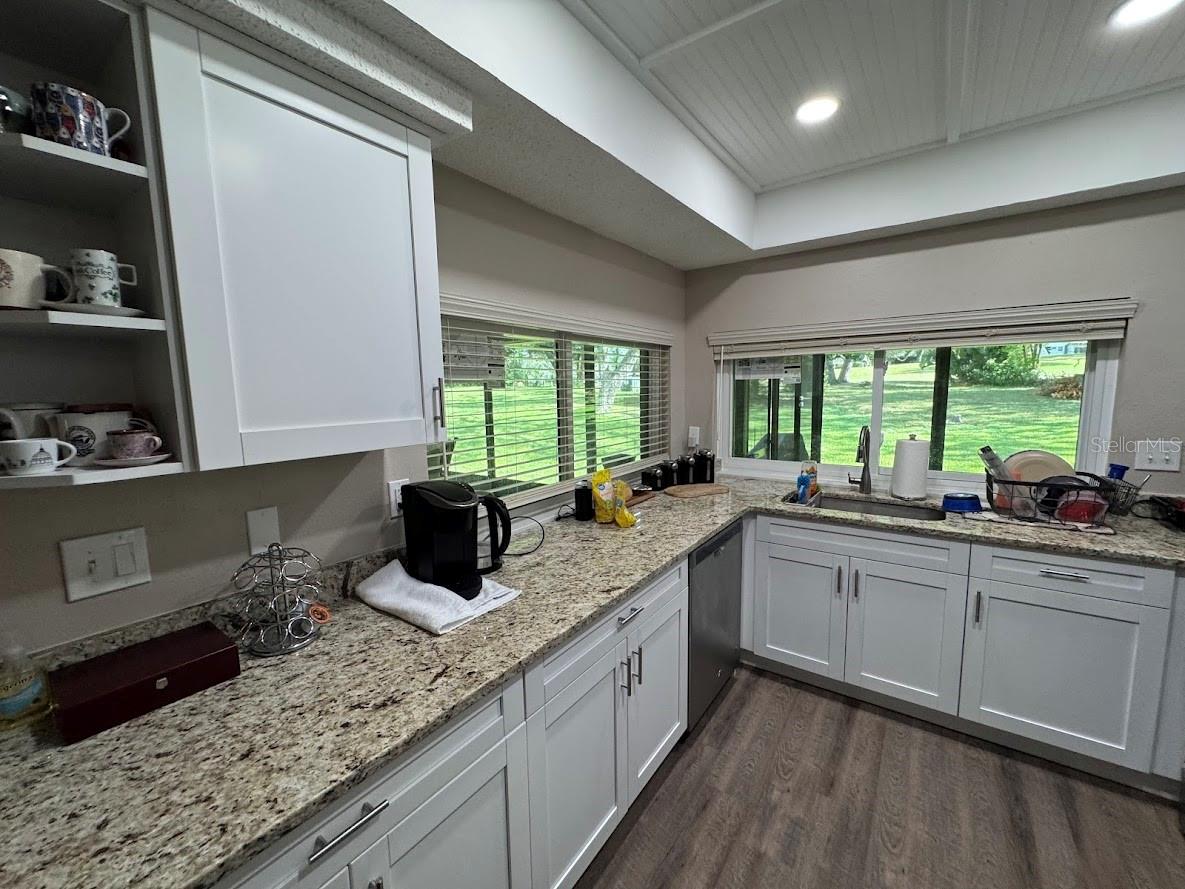Image 21 of 50 For 12814 Ironwood Circle