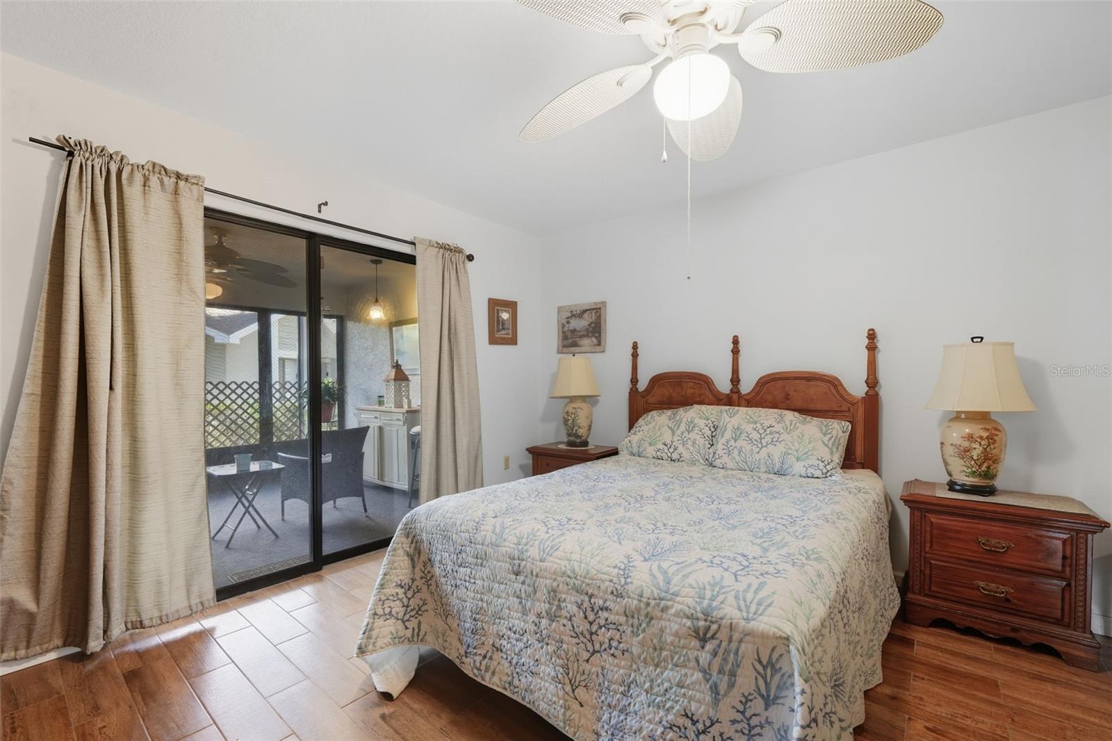 Image 13 of 32 For 8174 Sturbridge Court 8174