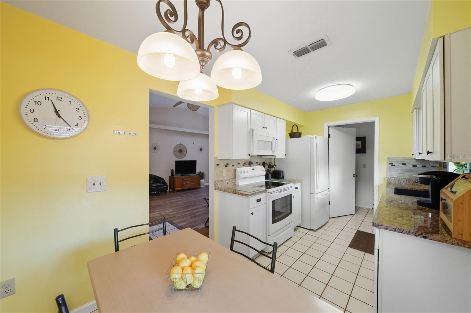 Image 22 of 32 For 8174 Sturbridge Court 8174