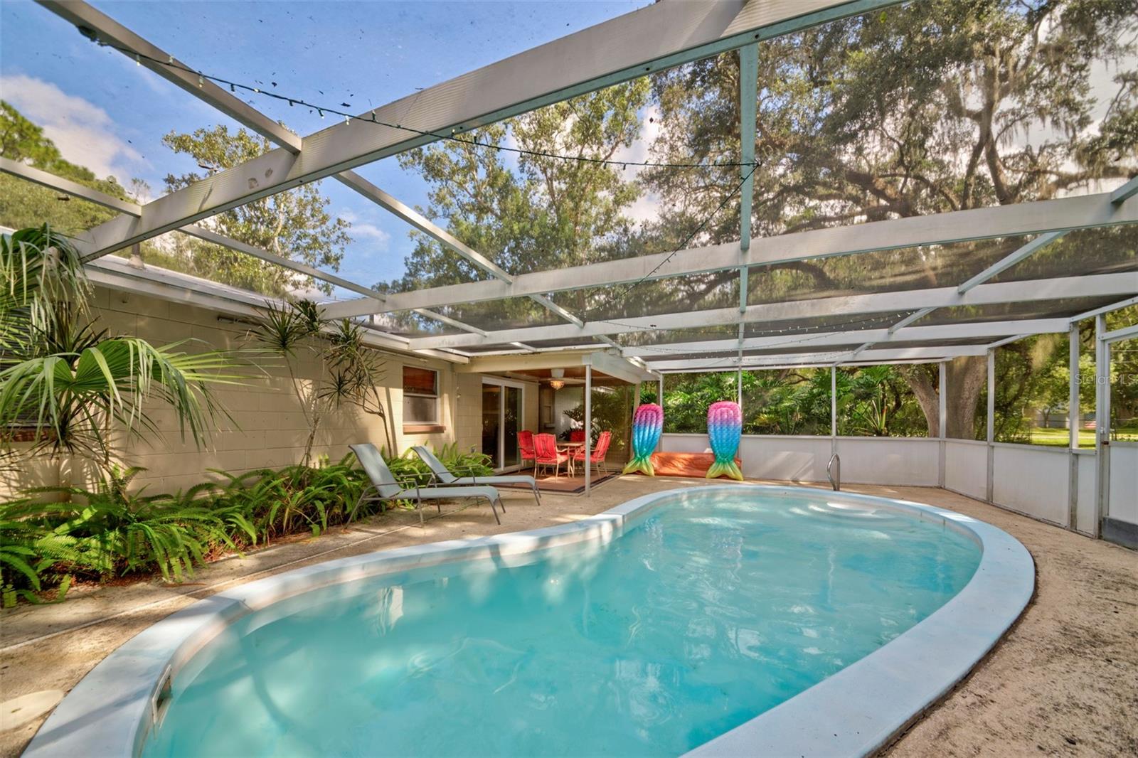 Image 16 of 51 For 304 Lincoln Avenue