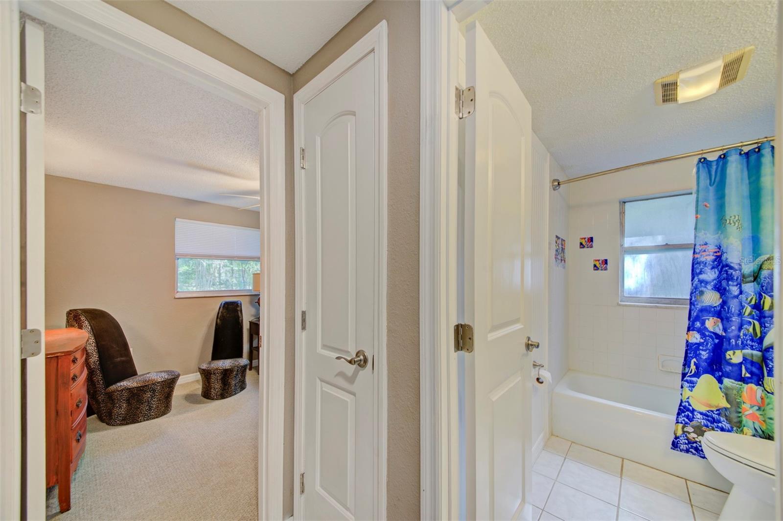 Image 25 of 51 For 304 Lincoln Avenue