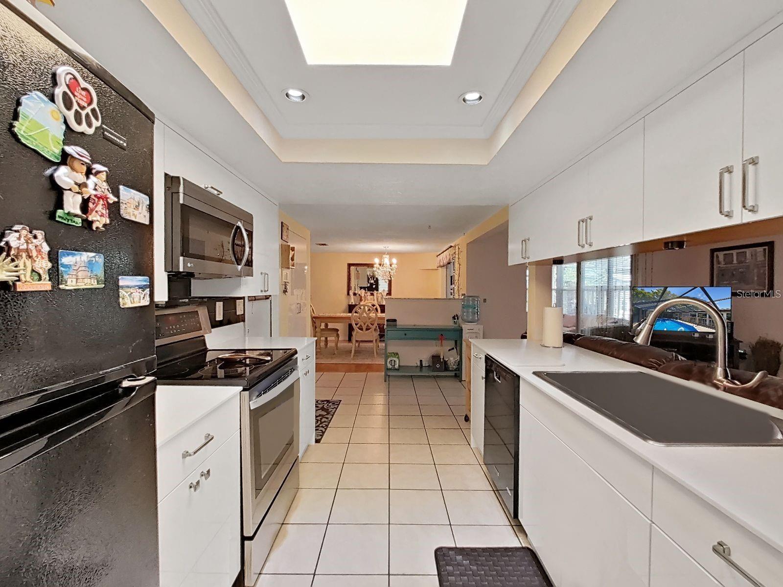 Image 16 of 48 For 6821 Amarillo Street