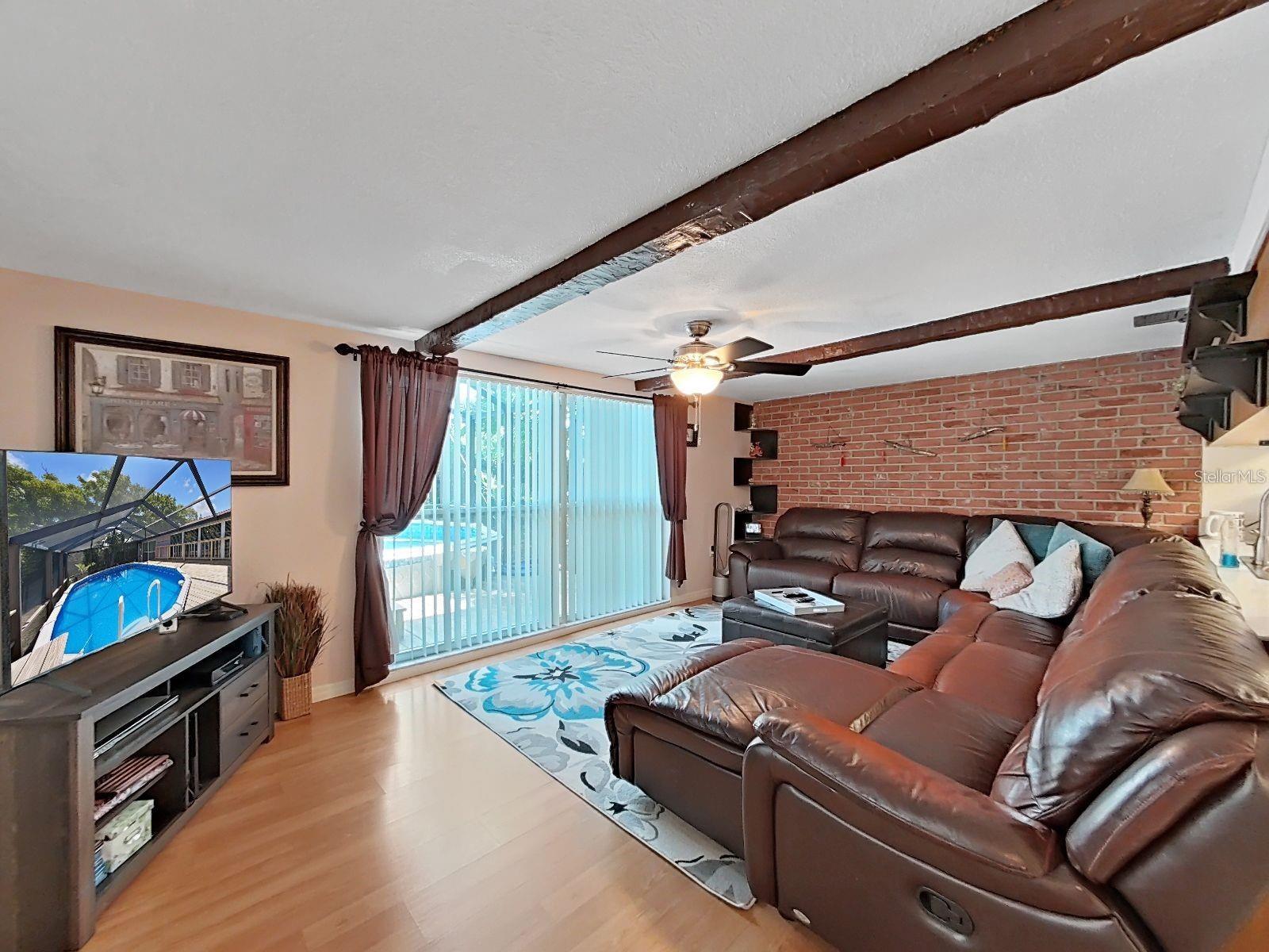 Image 18 of 48 For 6821 Amarillo Street