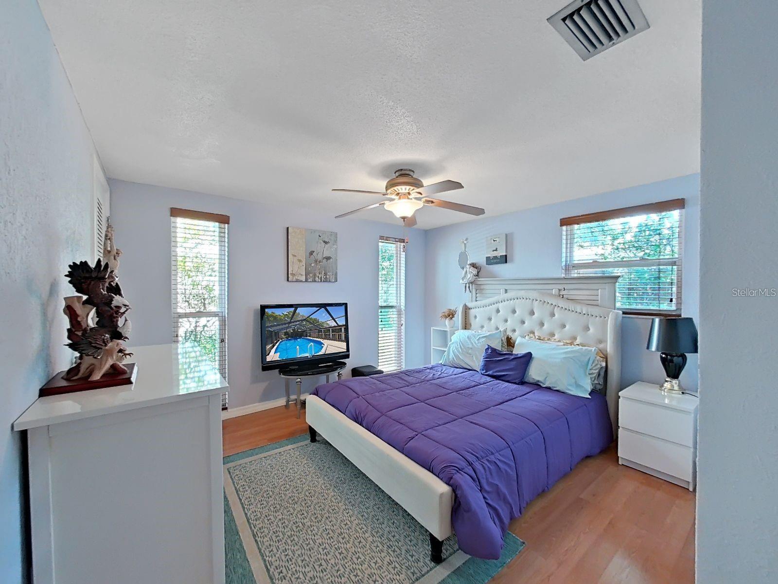 Image 28 of 48 For 6821 Amarillo Street