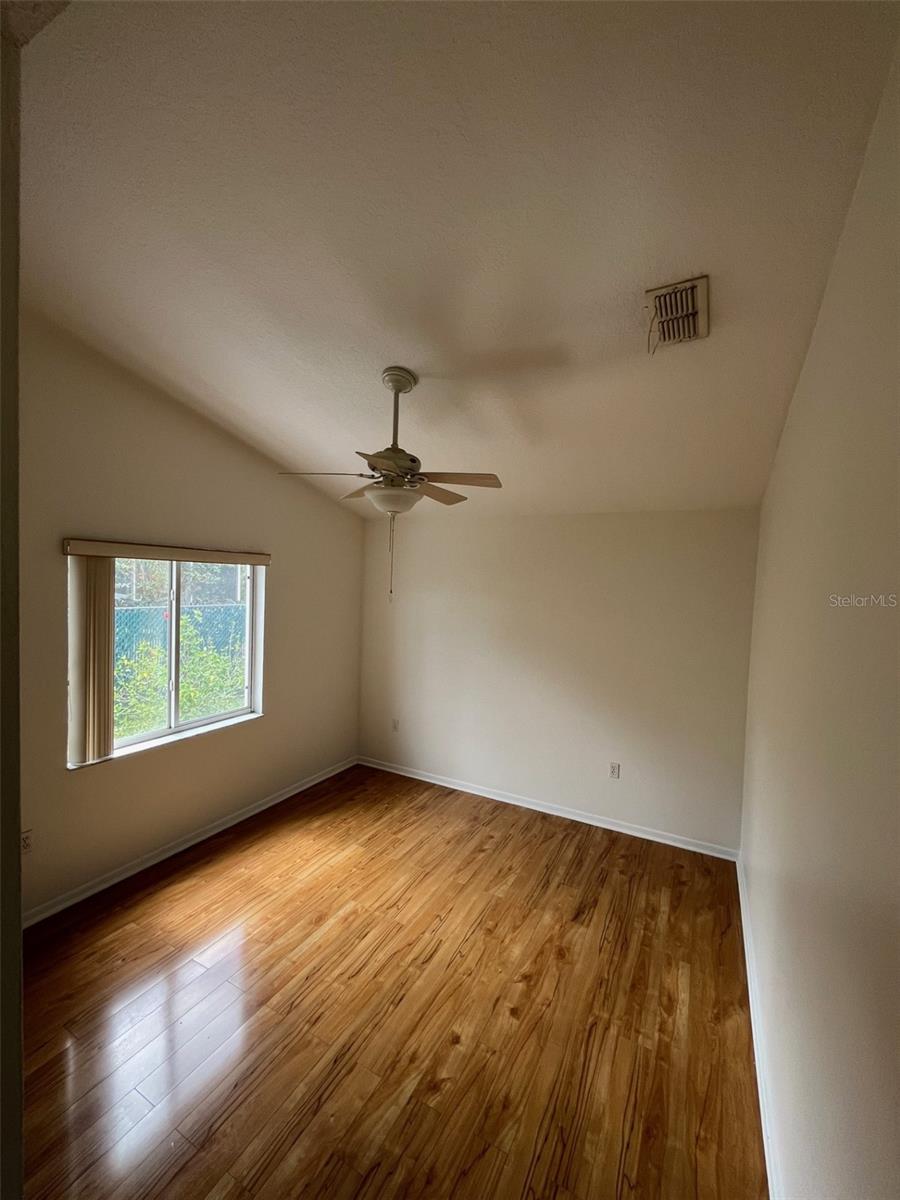 Image 11 of 17 For 5321 La Plata Drive