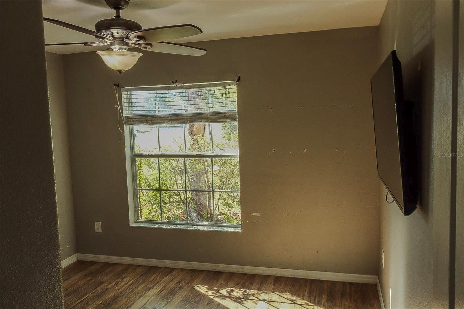 Image 19 of 23 For 18527 Waydale Loop