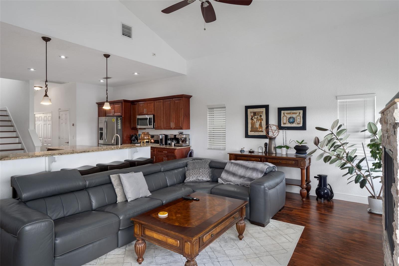 Image 14 of 56 For 6116 Seaside Drive
