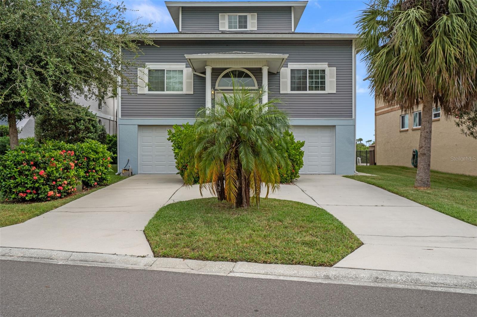 Image 2 of 56 For 6116 Seaside Drive