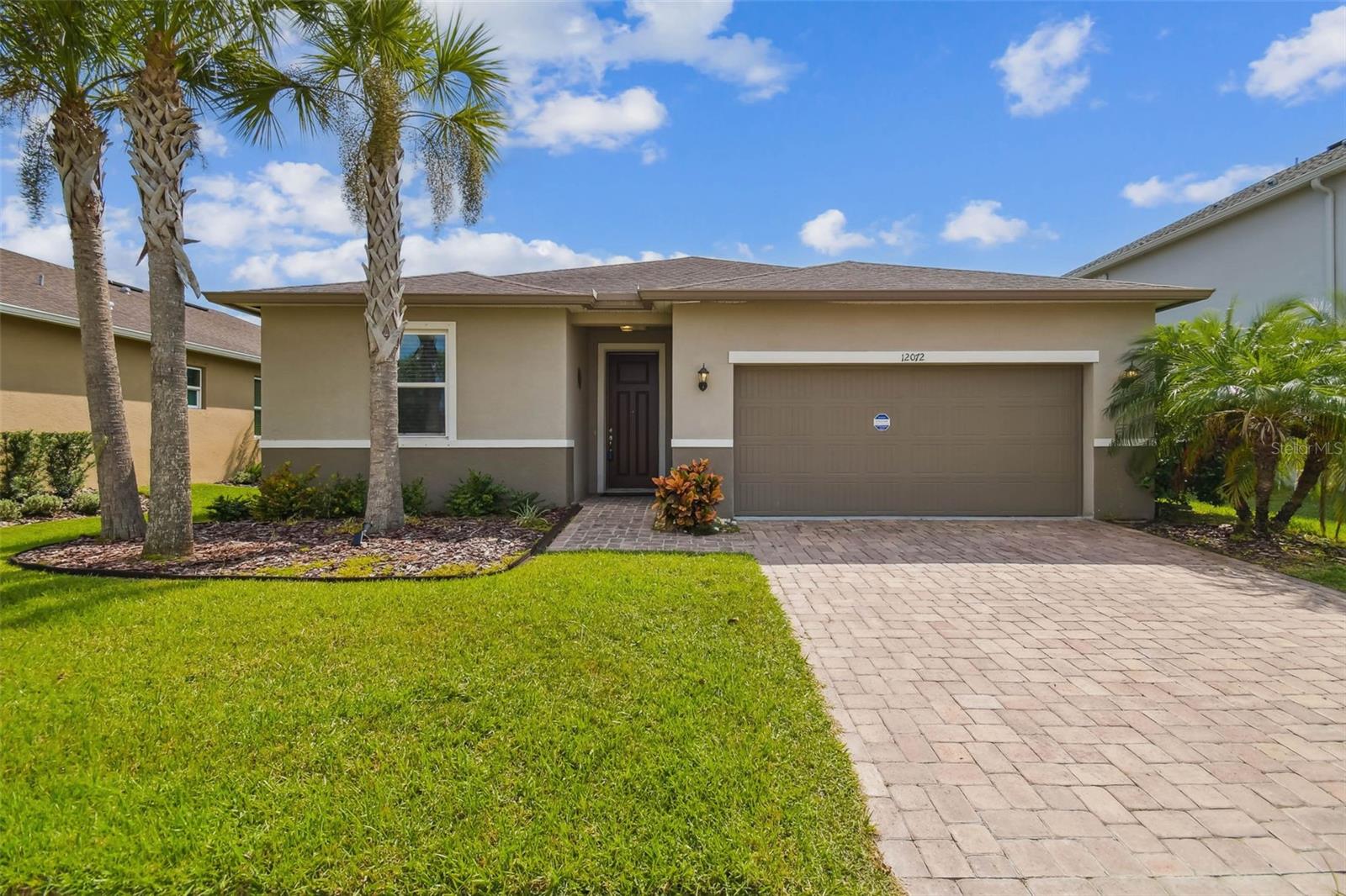 Image 3 of 59 For 12072 Lake Boulevard