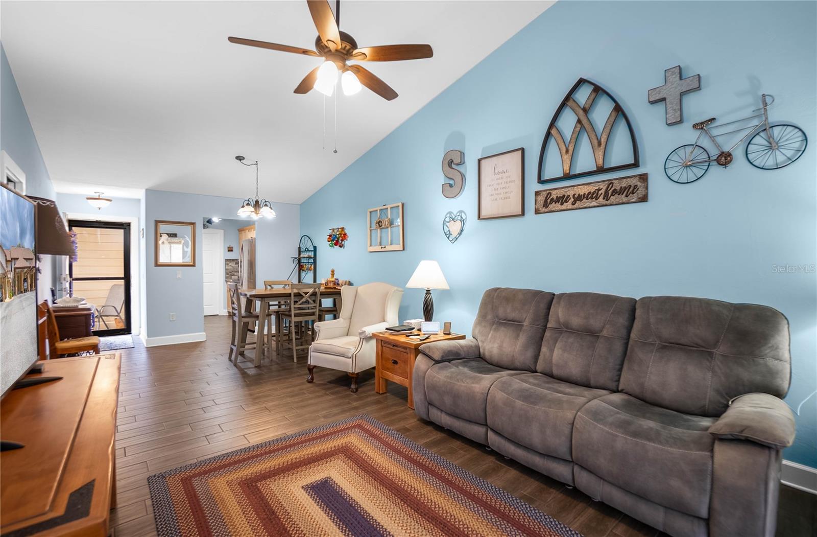 Image 11 of 30 For 270 Glassboro Court 6a