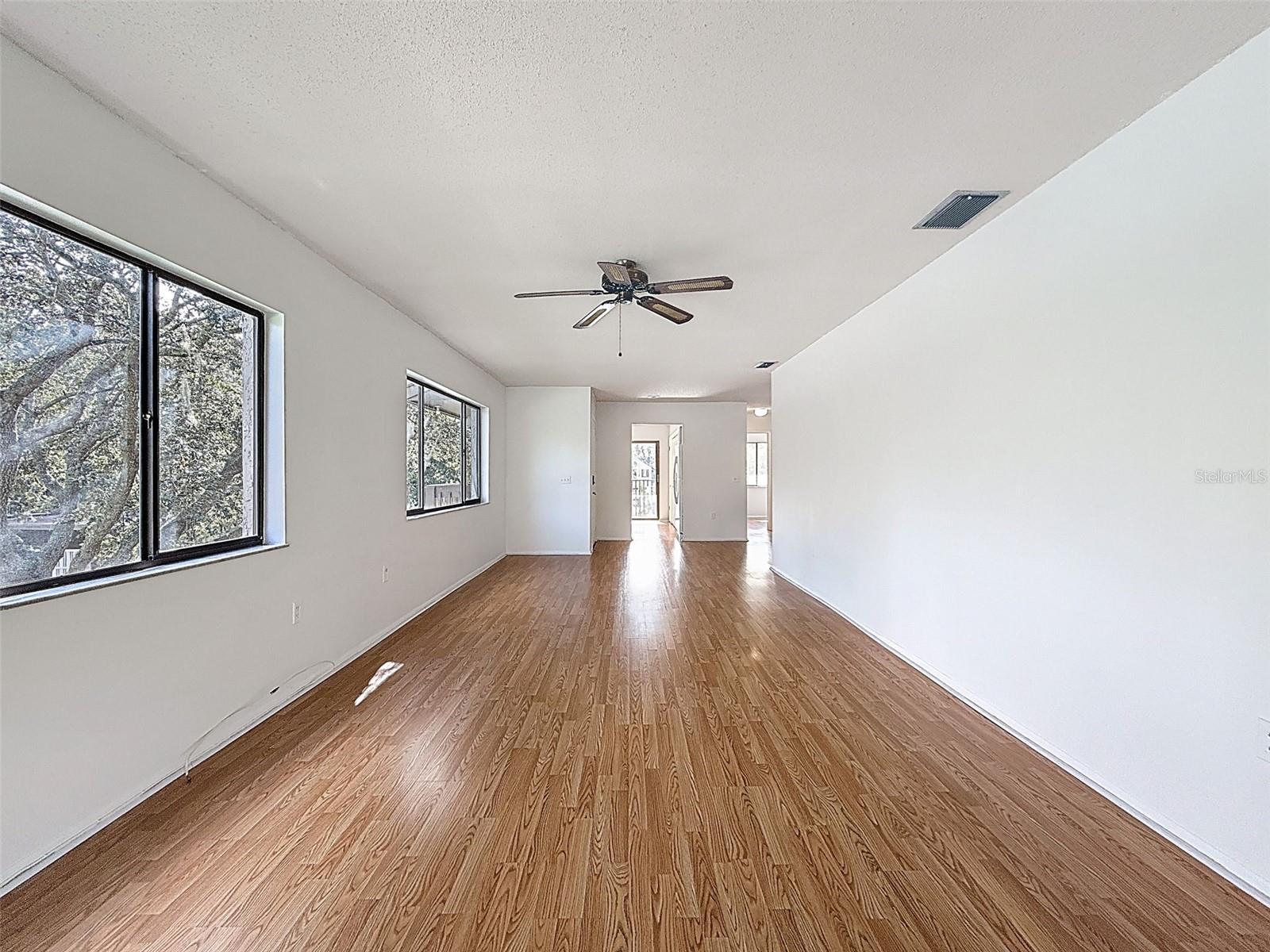 Image 13 of 71 For 12901 Fairway Drive D