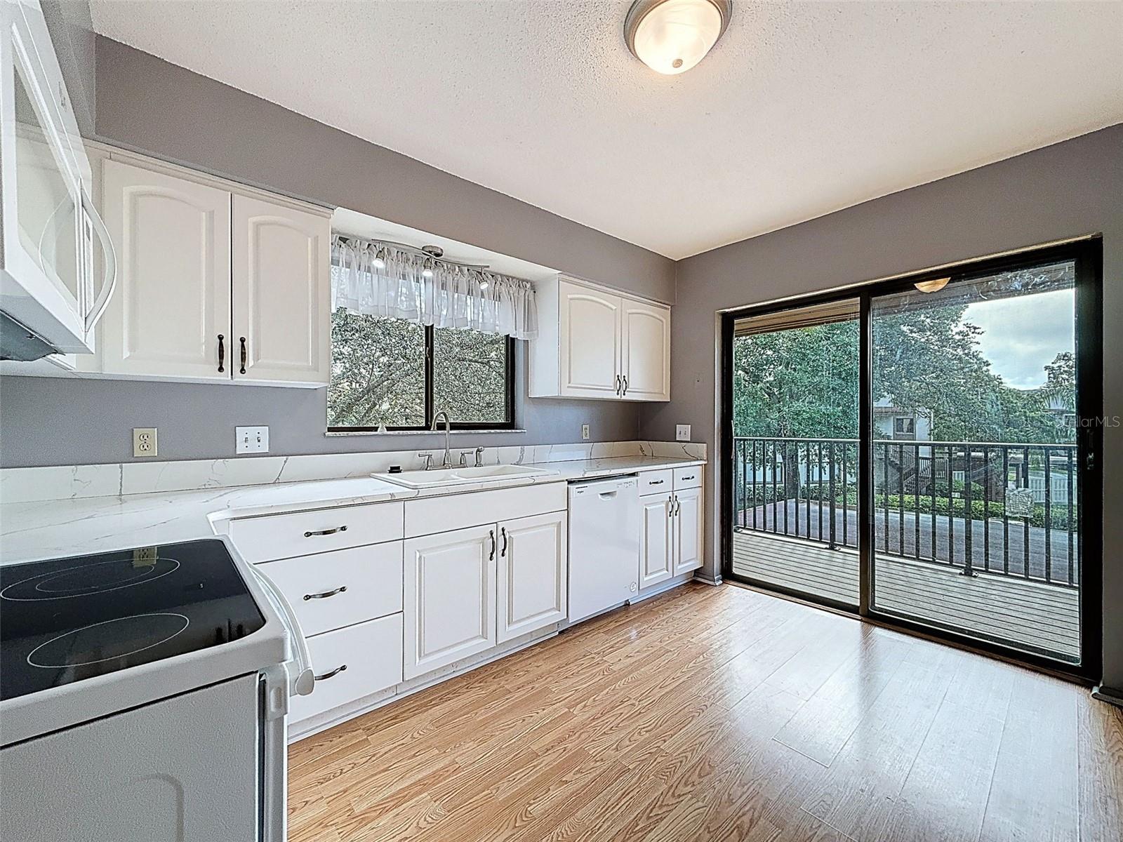 Image 16 of 71 For 12901 Fairway Drive D
