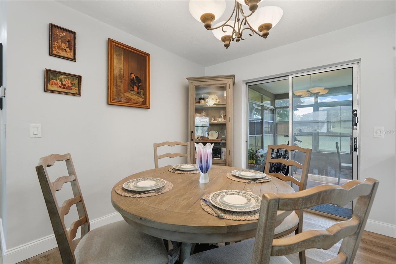 Listing photo id 25 for 146 Seymeria Drive