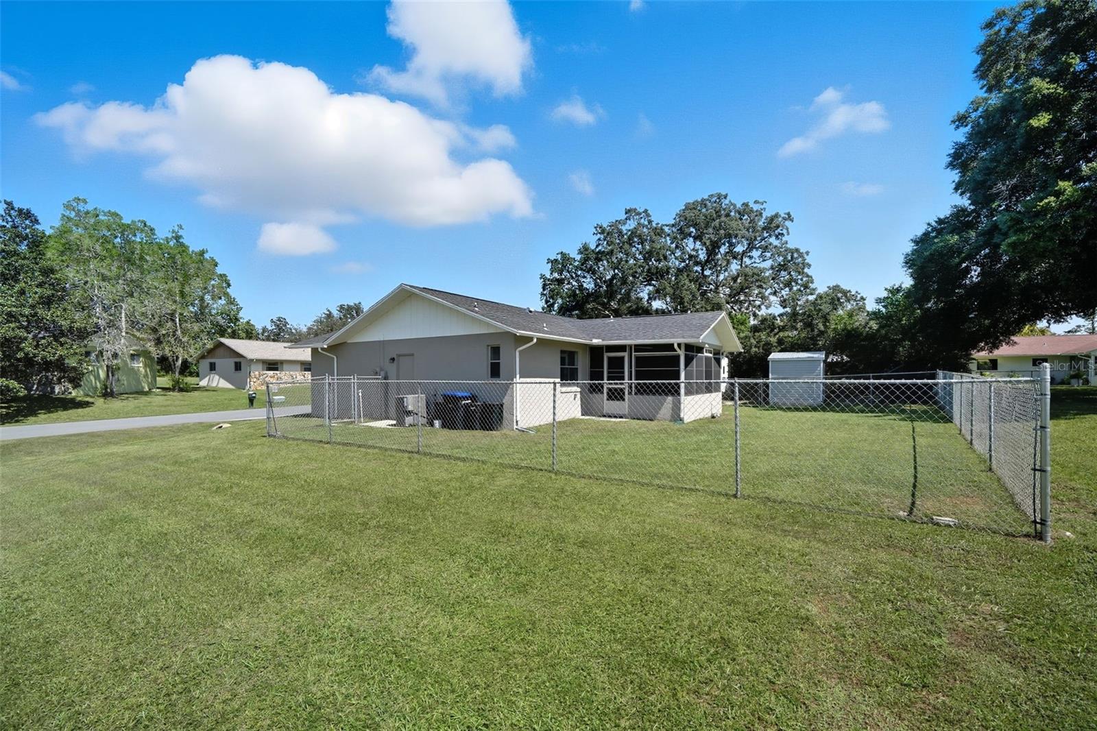 Listing photo id 29 for 146 Seymeria Drive